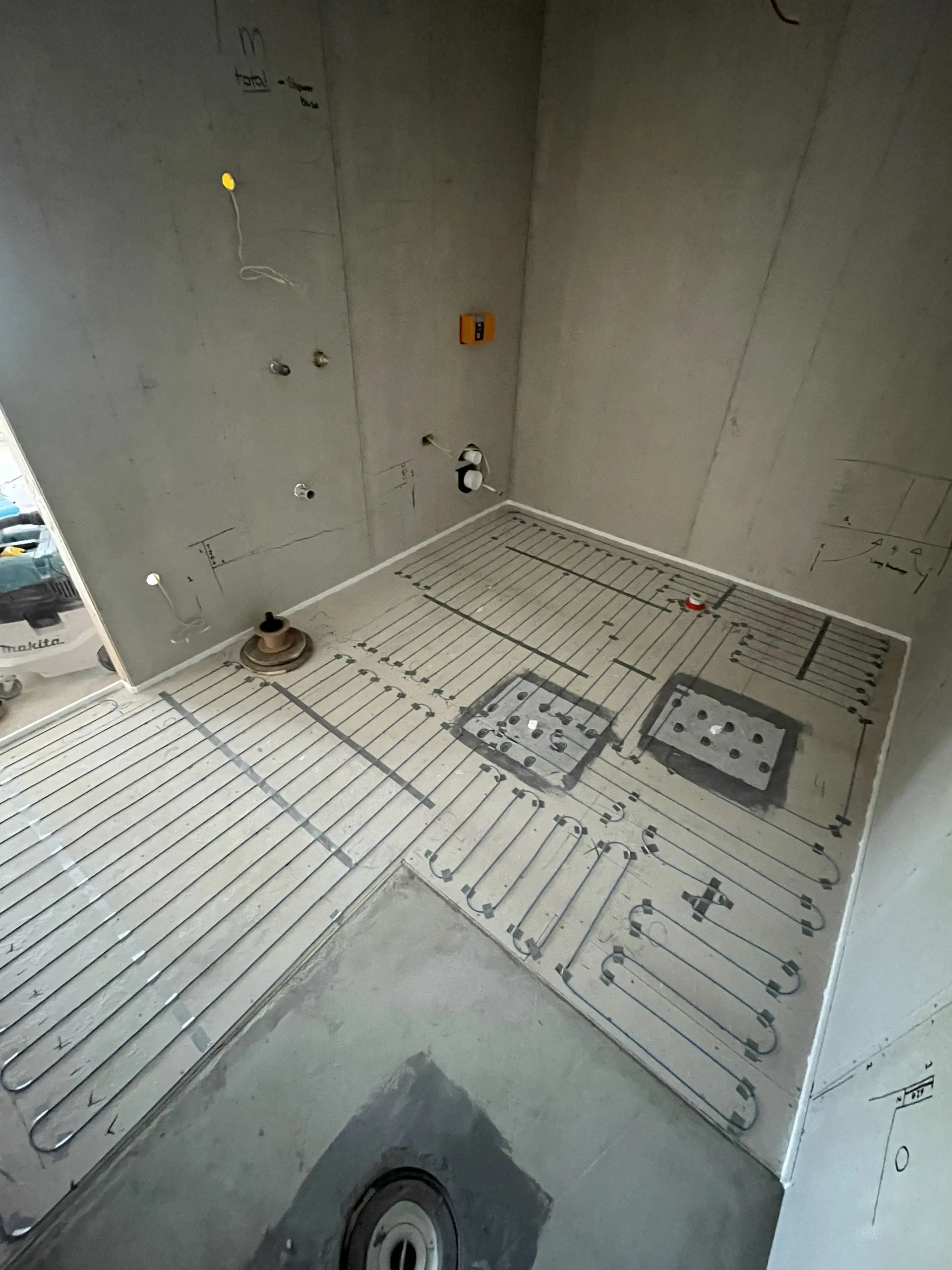 Underfloor heating mat before tiling