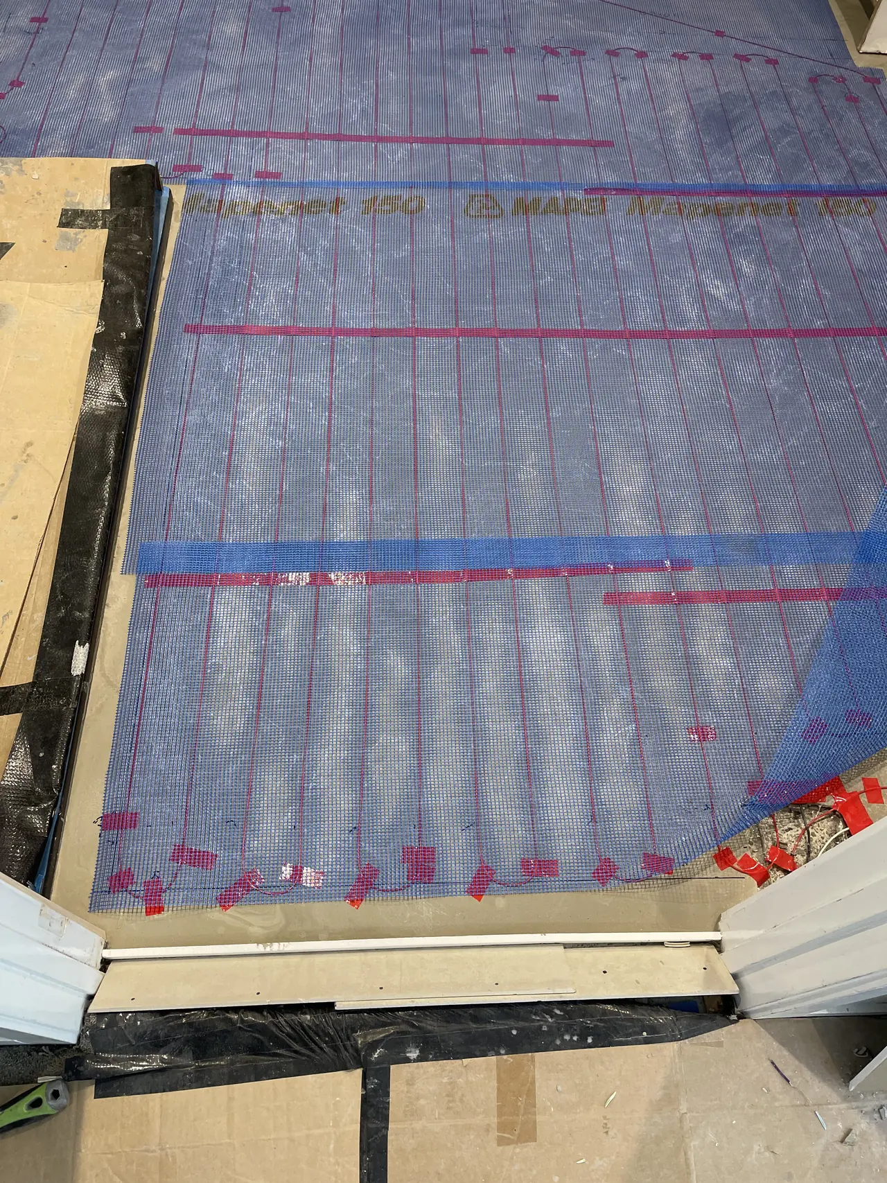 Heating mesh across a large floor