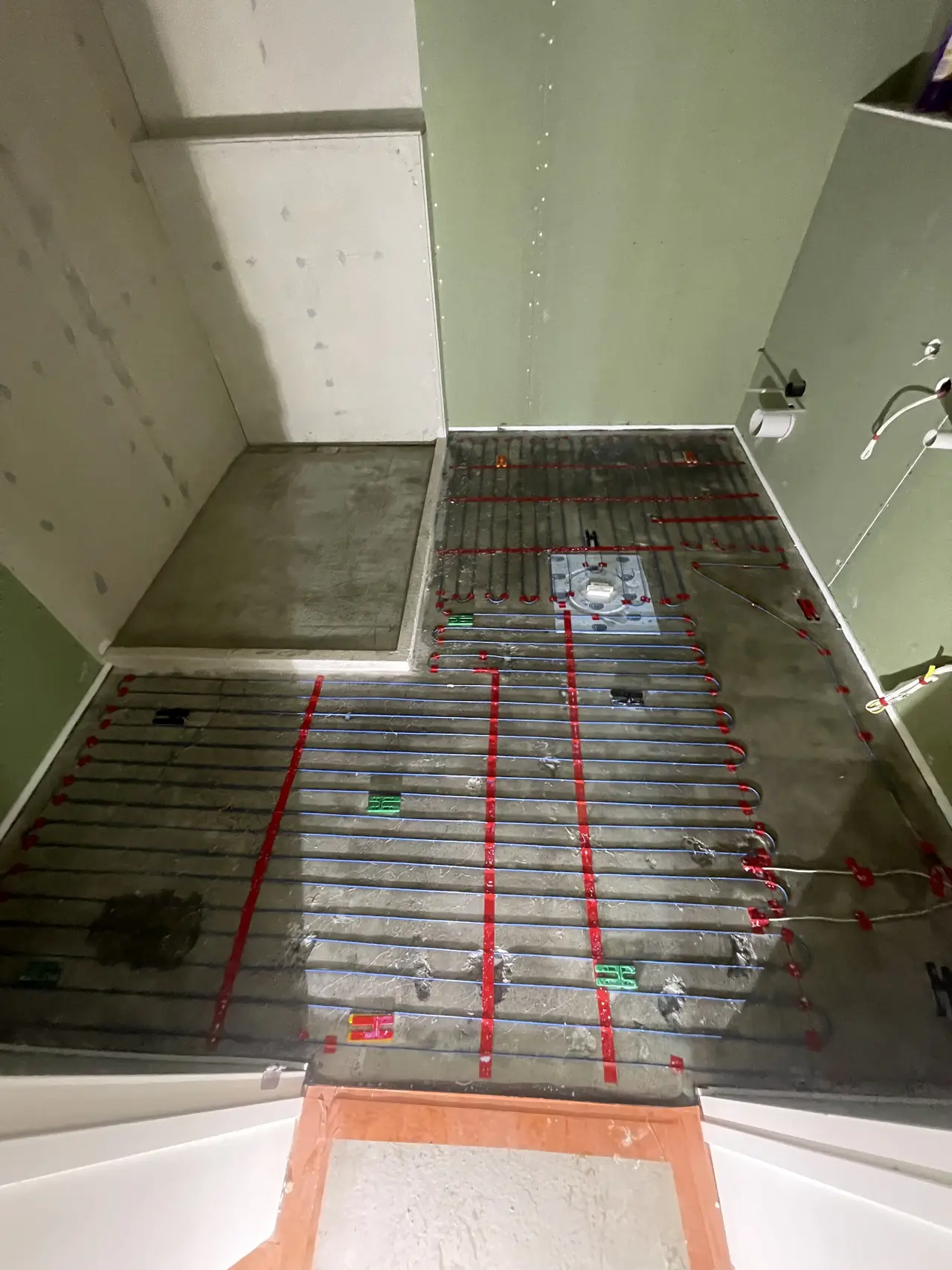 Underfloor heating ready for screed